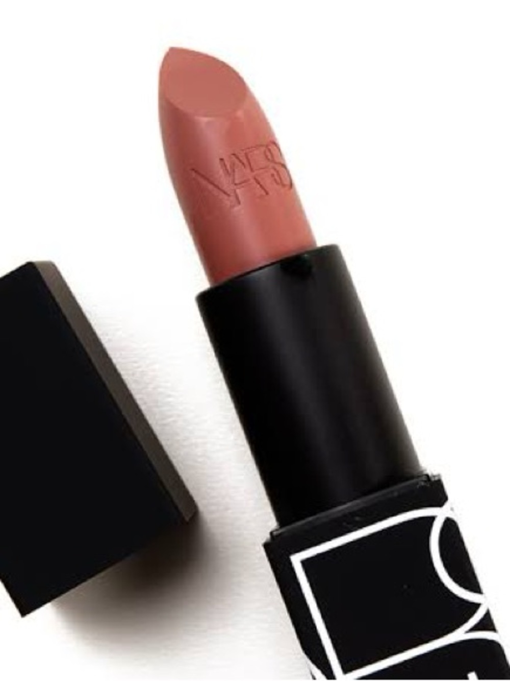 NARS Lipstick in Rosecliff